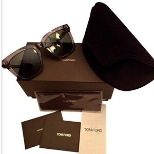 $390 Brand New 100% Auth Tom Ford Ronnie FT0439 Brown Gradient Sunglasses Tom Ford | Accessories | 39 Brand New 00 Auth Tom Ford  main image 4